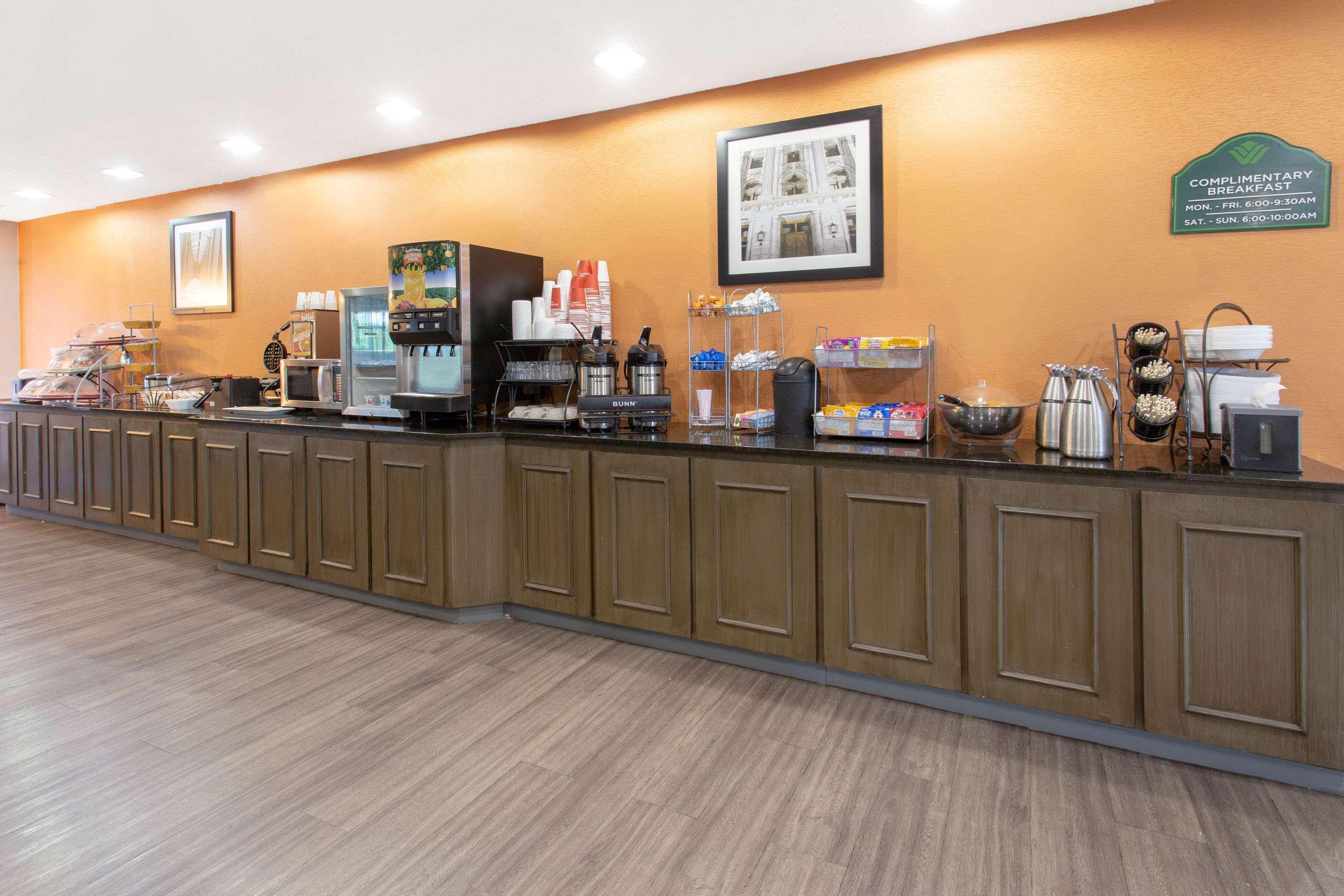 Wingate By Wyndham Indianapolis Airport Plainfield Hotel Exterior foto