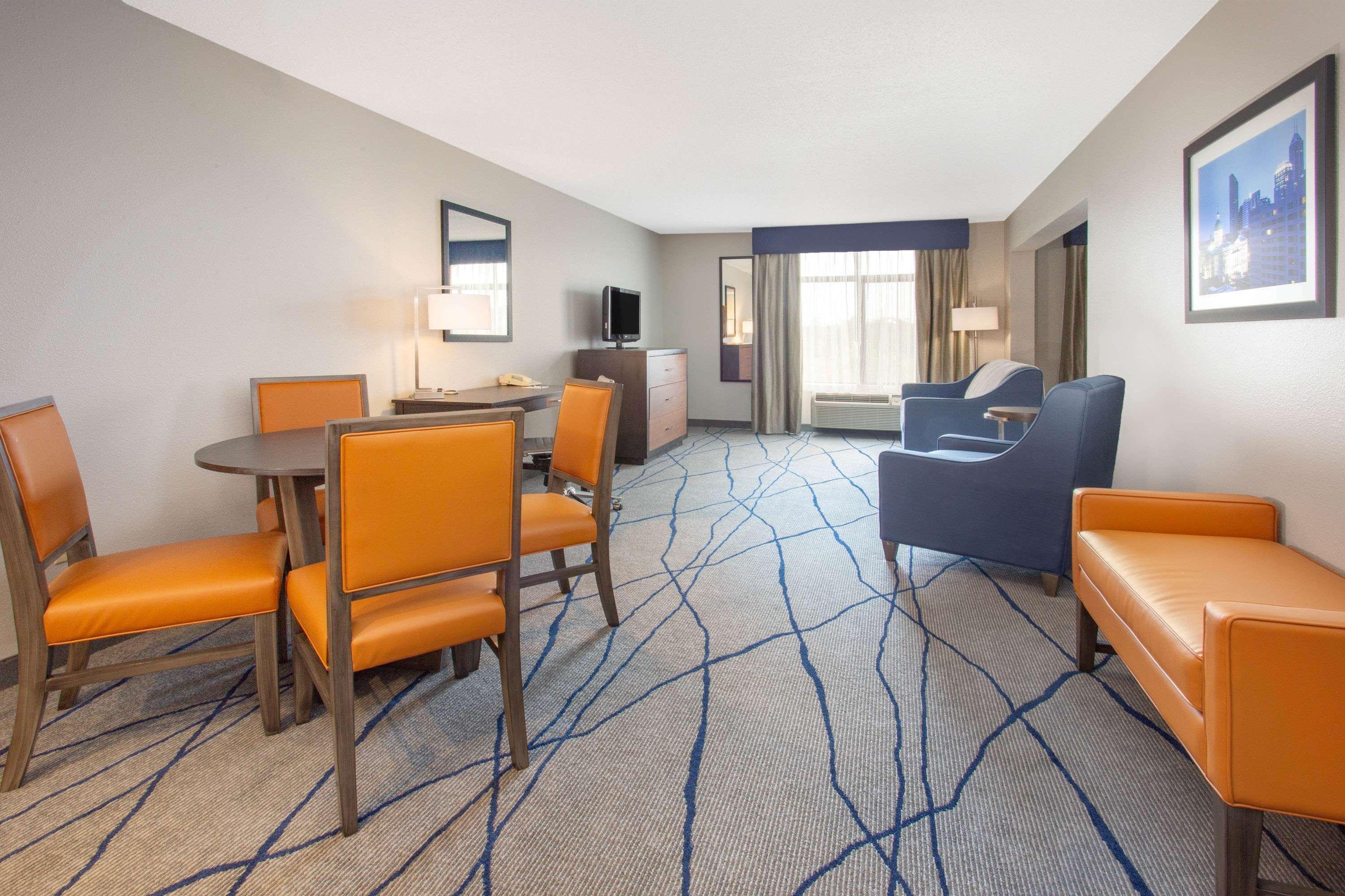Wingate By Wyndham Indianapolis Airport Plainfield Hotel Exterior foto